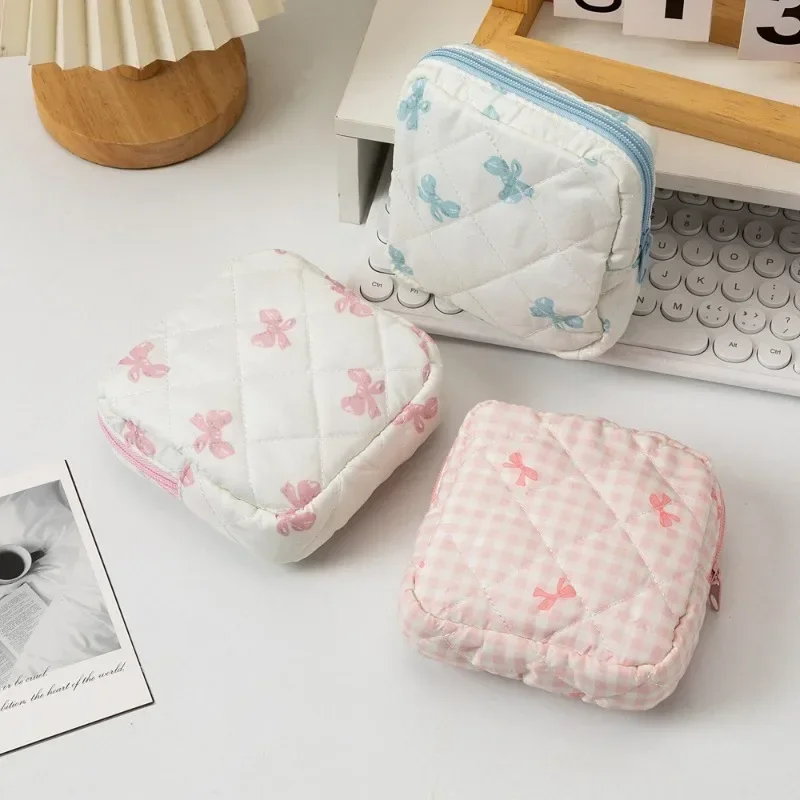 하트 프린트 위생 냅킨 보관 가방 여성 기간 주머니 휴 - Tech Accessories Kit 리뷰 및 가격