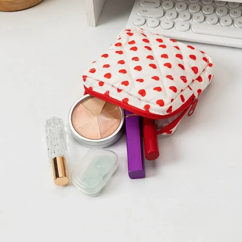 하트 프린트 위생 냅킨 보관 가방 여성 기간 주머니 휴 - Tech Accessories Kit 리뷰 및 가격