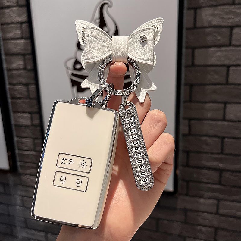 르노 메간 E-TECH ETECH E-tech 2025 - Tech Accessories Key 리뷰 및 가격